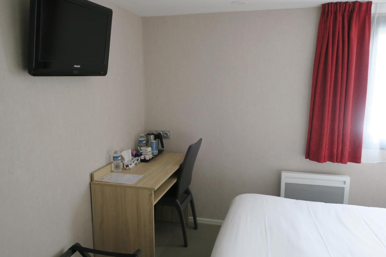 Brit Hotel La Ferte Bernard Buitenkant foto
